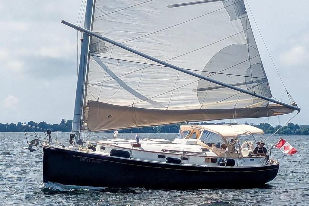 1988 Hinterhoeller Nonsuch N33 for sale in Kingston, Ontario, Canada