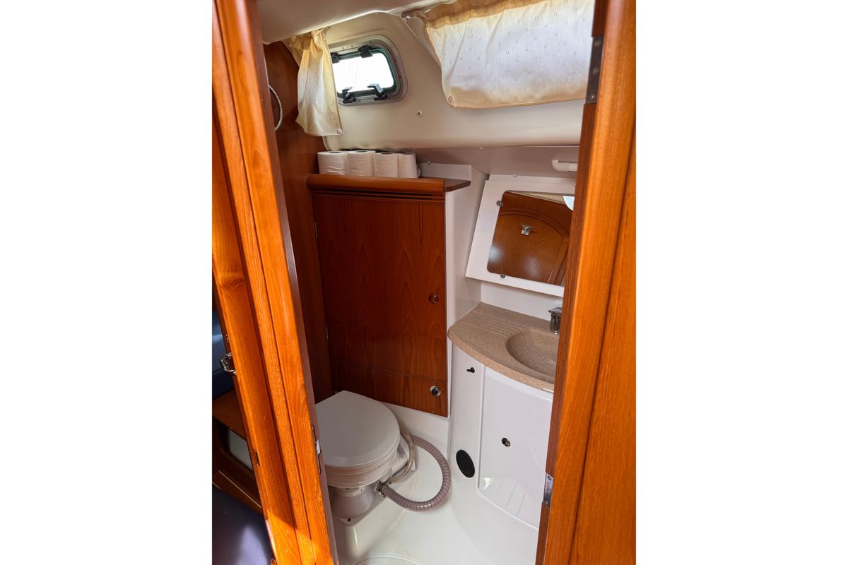 2006 Jeanneau Sun Odyssey 45