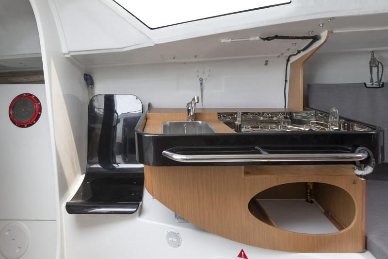2025 Jeanneau Sun Fast 3300 for sale in Seattle, Washington 34 ft