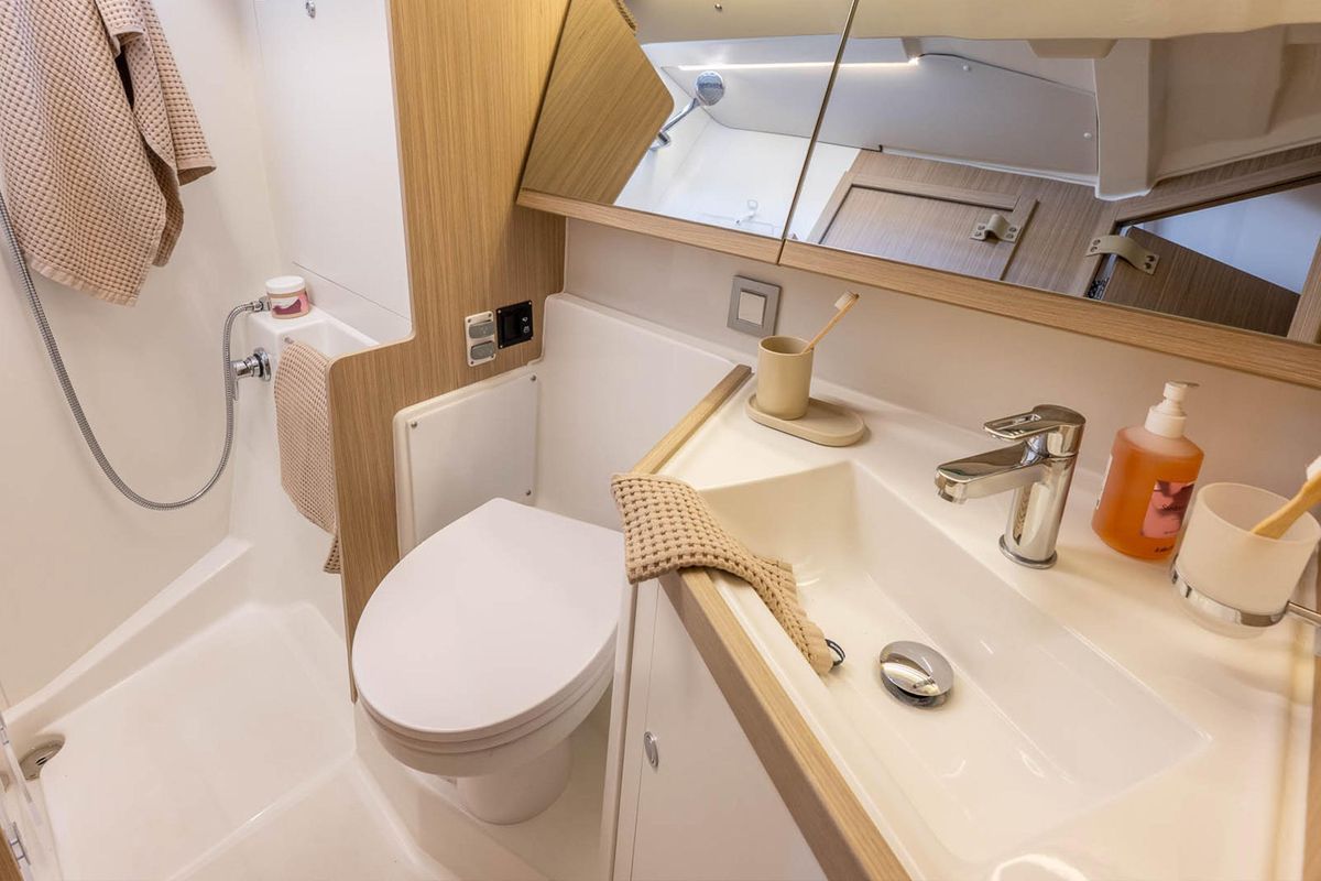 2026 Beneteau Oceanis 47