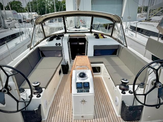 2023 Jeanneau Sun Odyssey 440