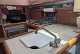 2006 Hunter 33
