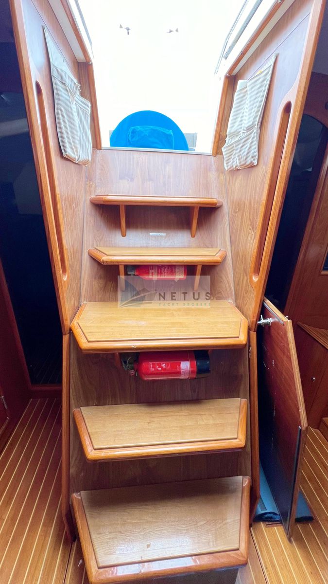 1993 Jeanneau Sun Odyssey 42.1