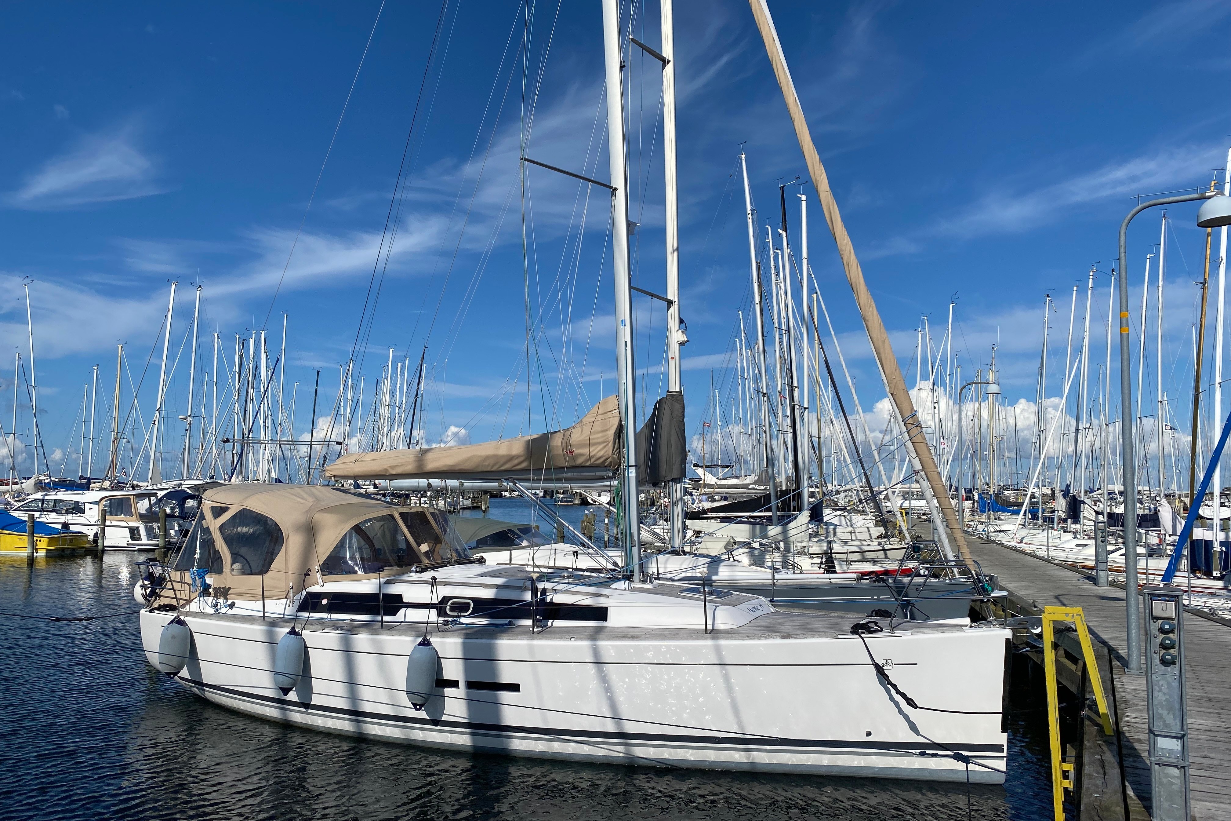 2011 Dufour 375 Grand Large for sale in Vedbæk, Denmark