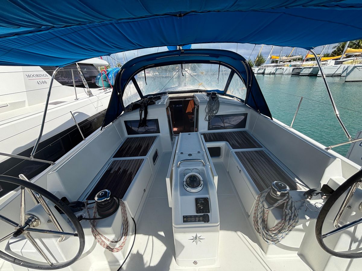 2020 Jeanneau Sun Odyssey 440