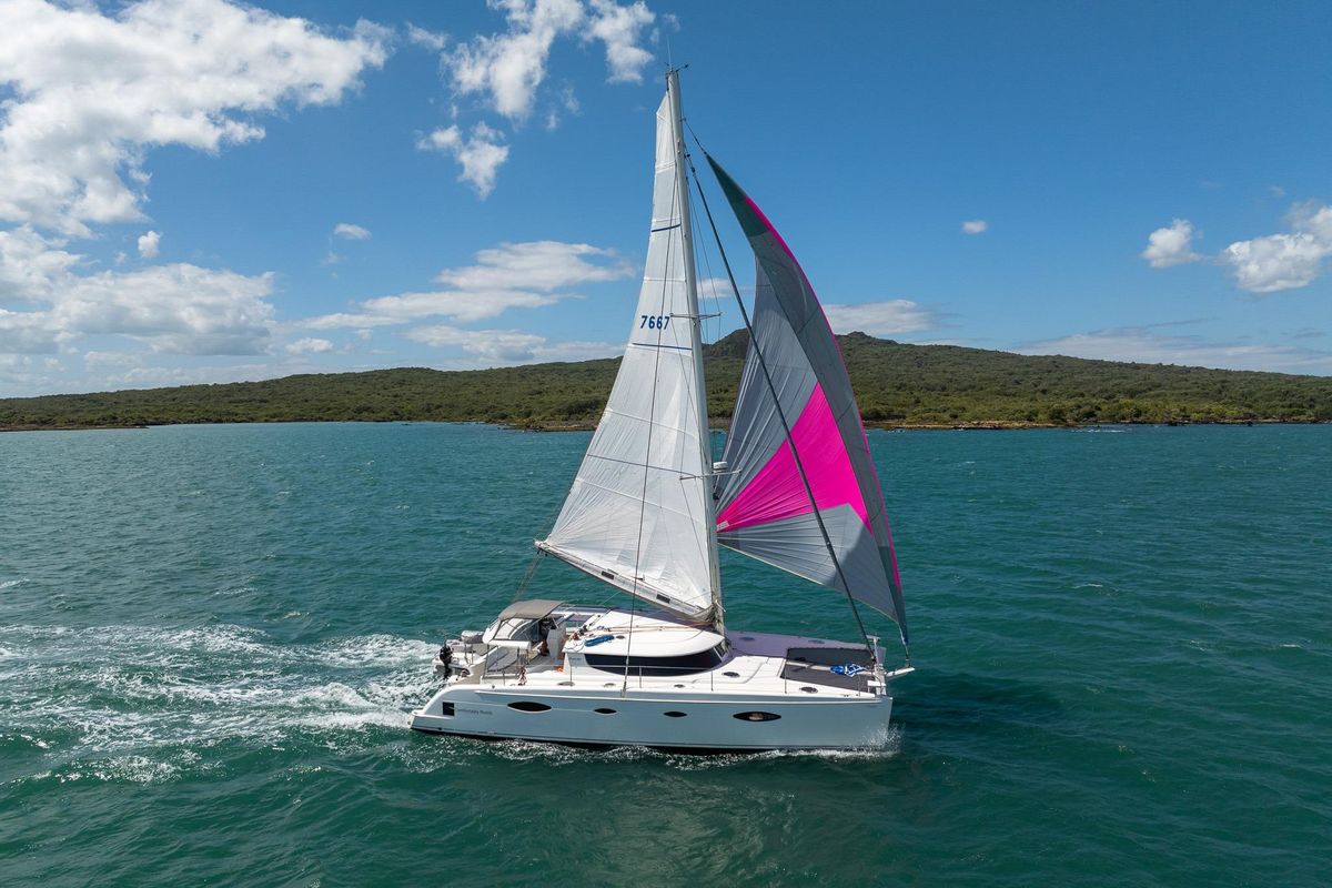 2011 Fountaine Pajot Salina 48