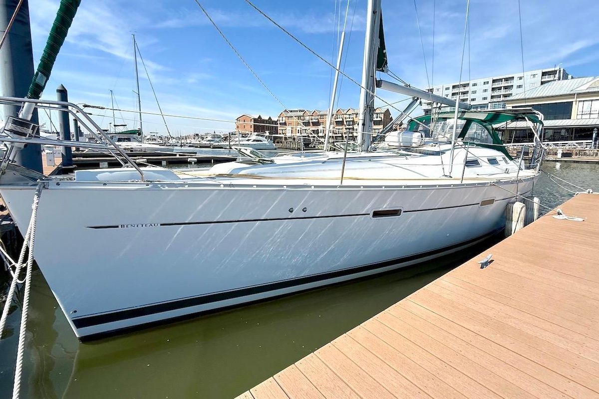2003 Beneteau 393