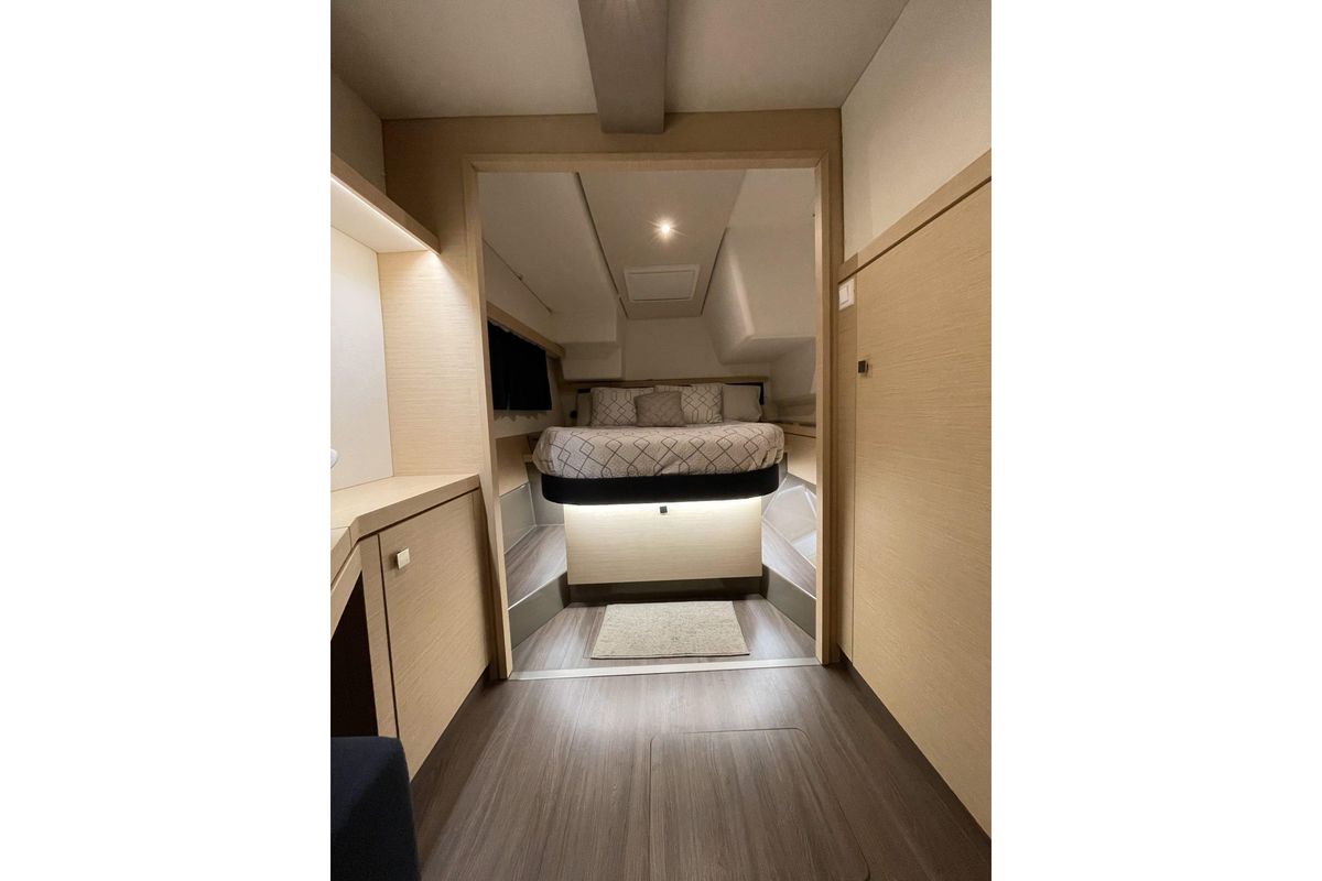2019 Fountaine Pajot Lucia 40