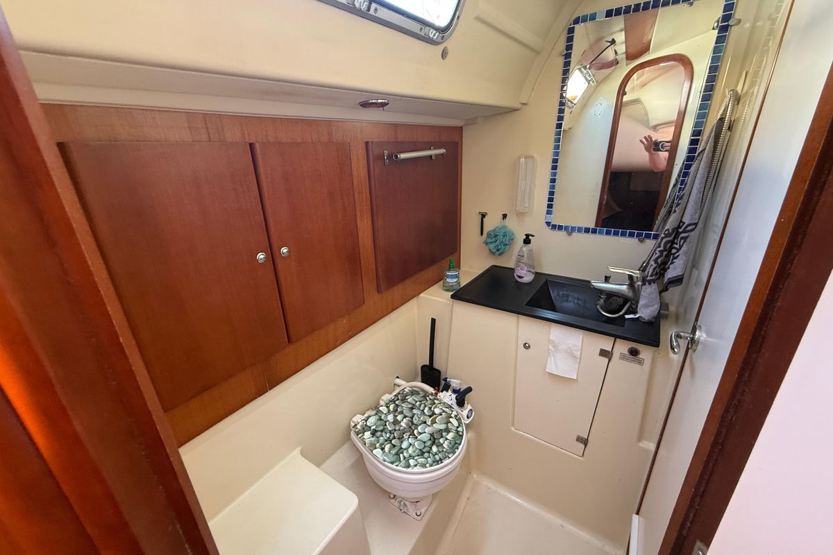 2010 Dufour 425 Grand Large