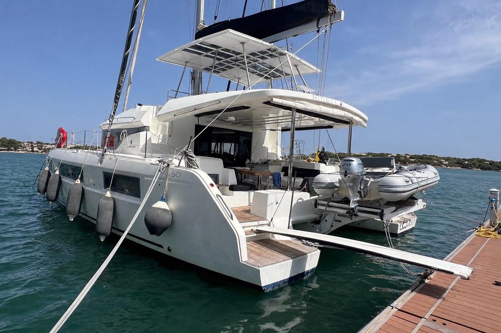 2020 Lagoon 50 for sale in Barcelona, Spain