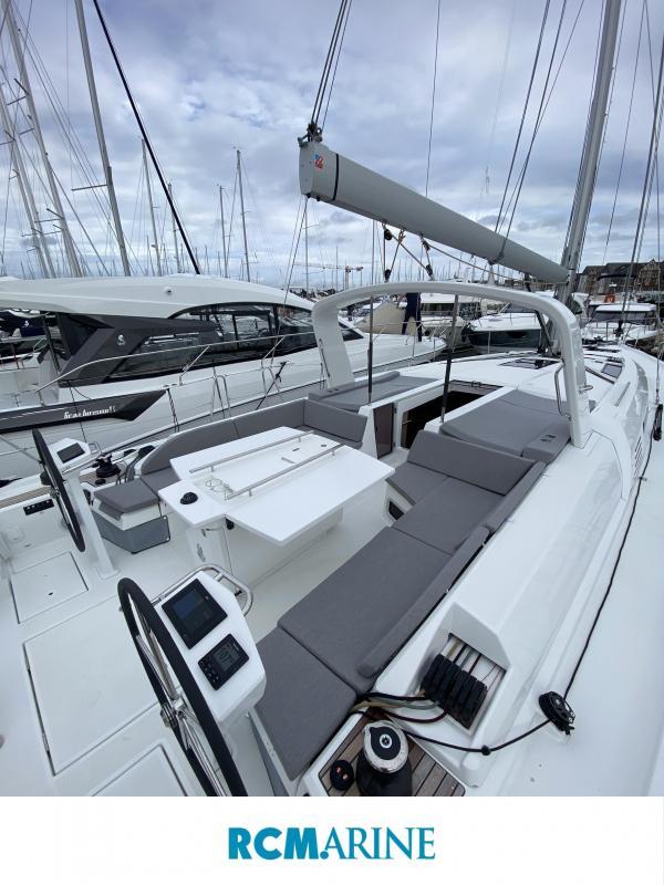 2023 Beneteau Oceanis 51.1 for sale in Arzon, Morbihan, France