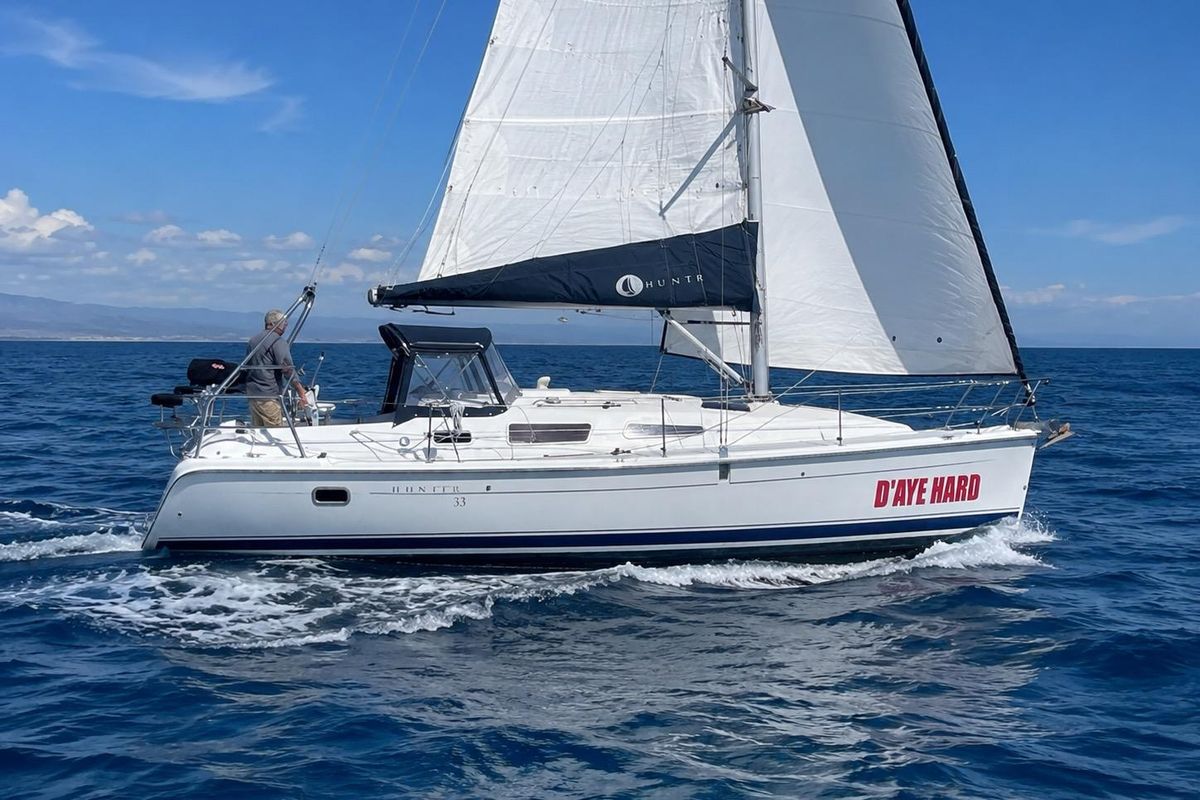 2004 Hunter 33.5