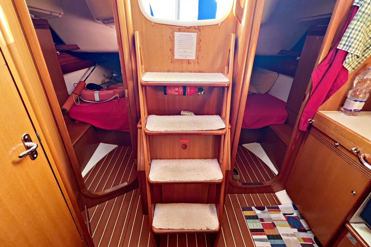 2005 Dufour 40 Performance