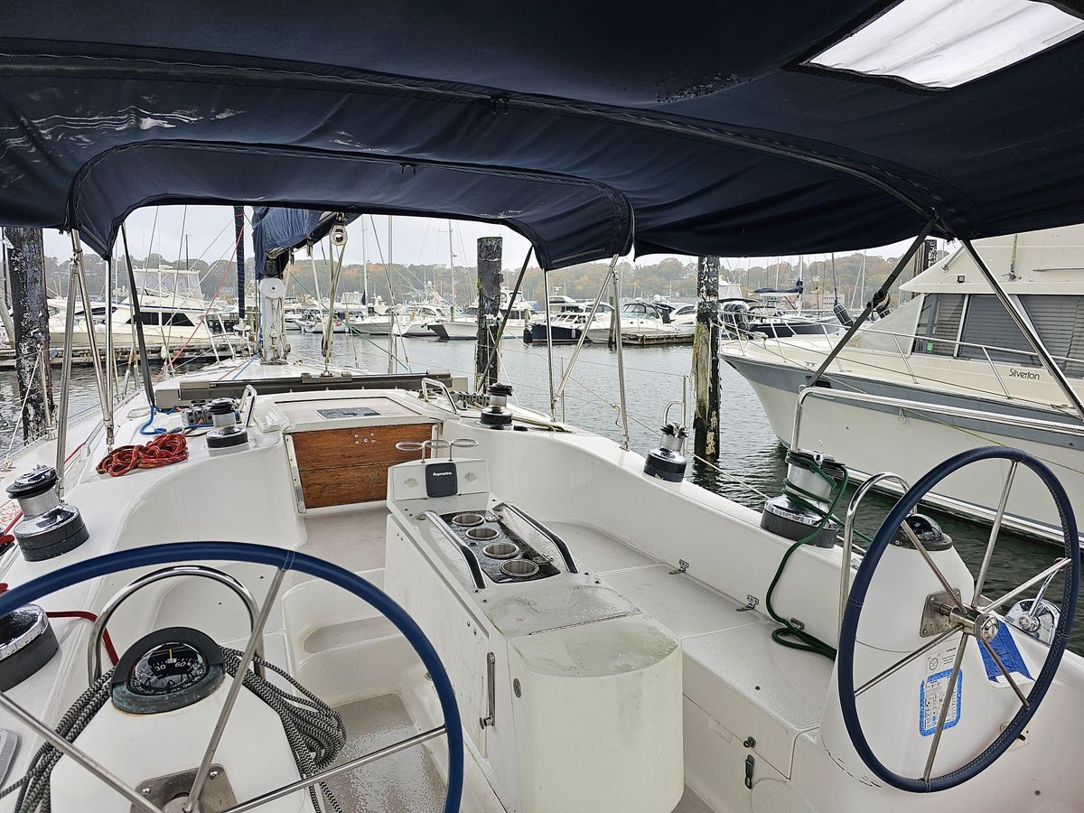 2000 Catalina 470
