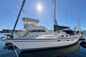 1986 Hunter Legend 45 Boats