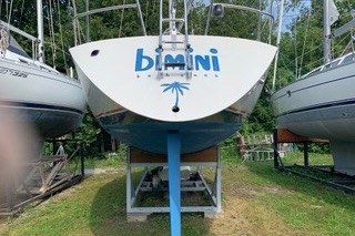 1984 Beneteau First 32