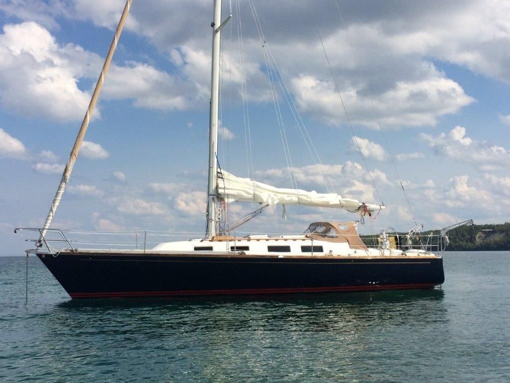 1990 J/Boats J/37