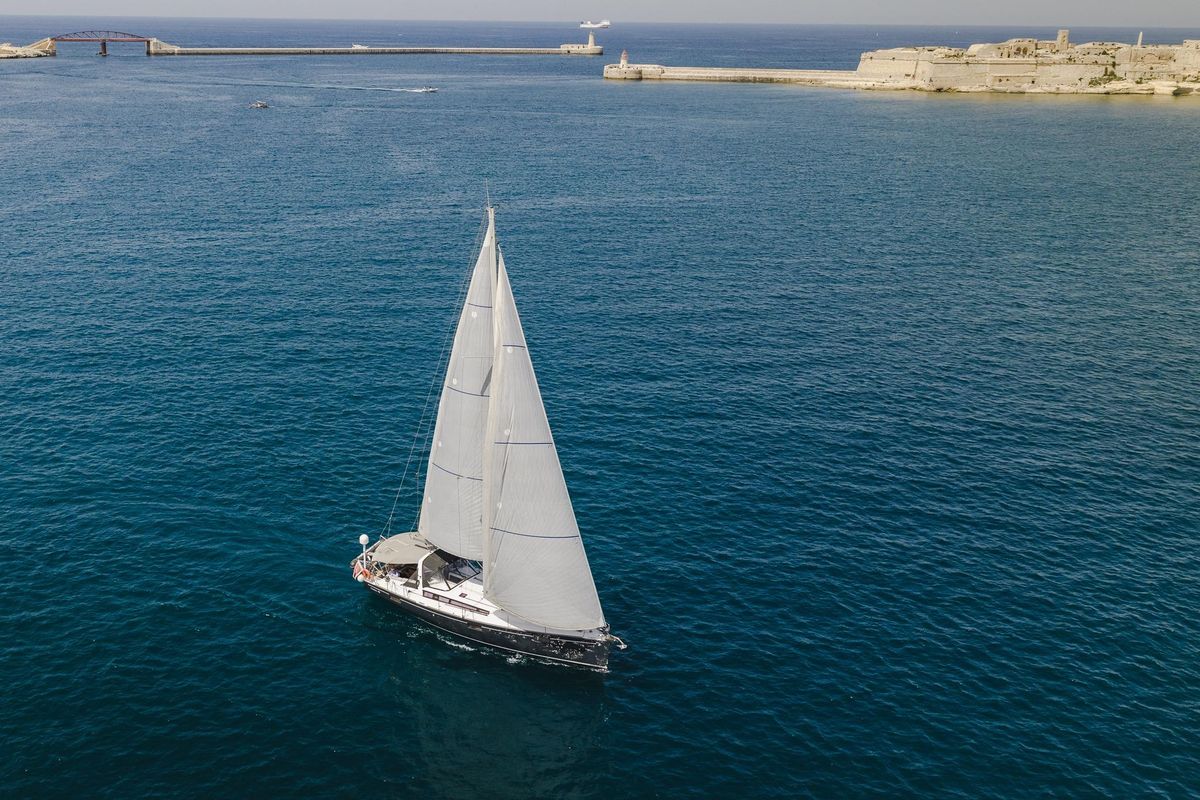 2012 Beneteau Oceanis 48