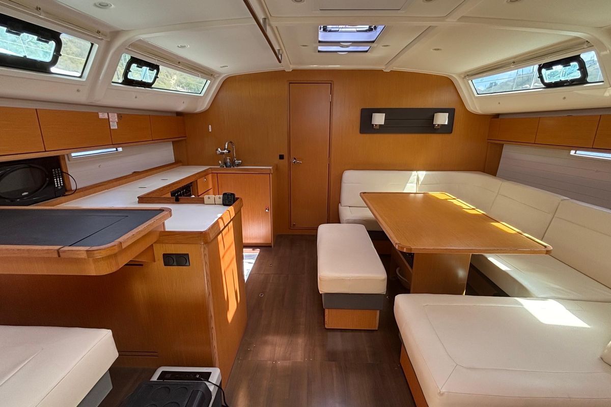 2017 Bavaria Cruiser 51