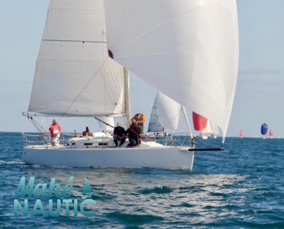 2003 J/Boats J/109 for sale in La Trinite Sur Mer, Morbihan, France