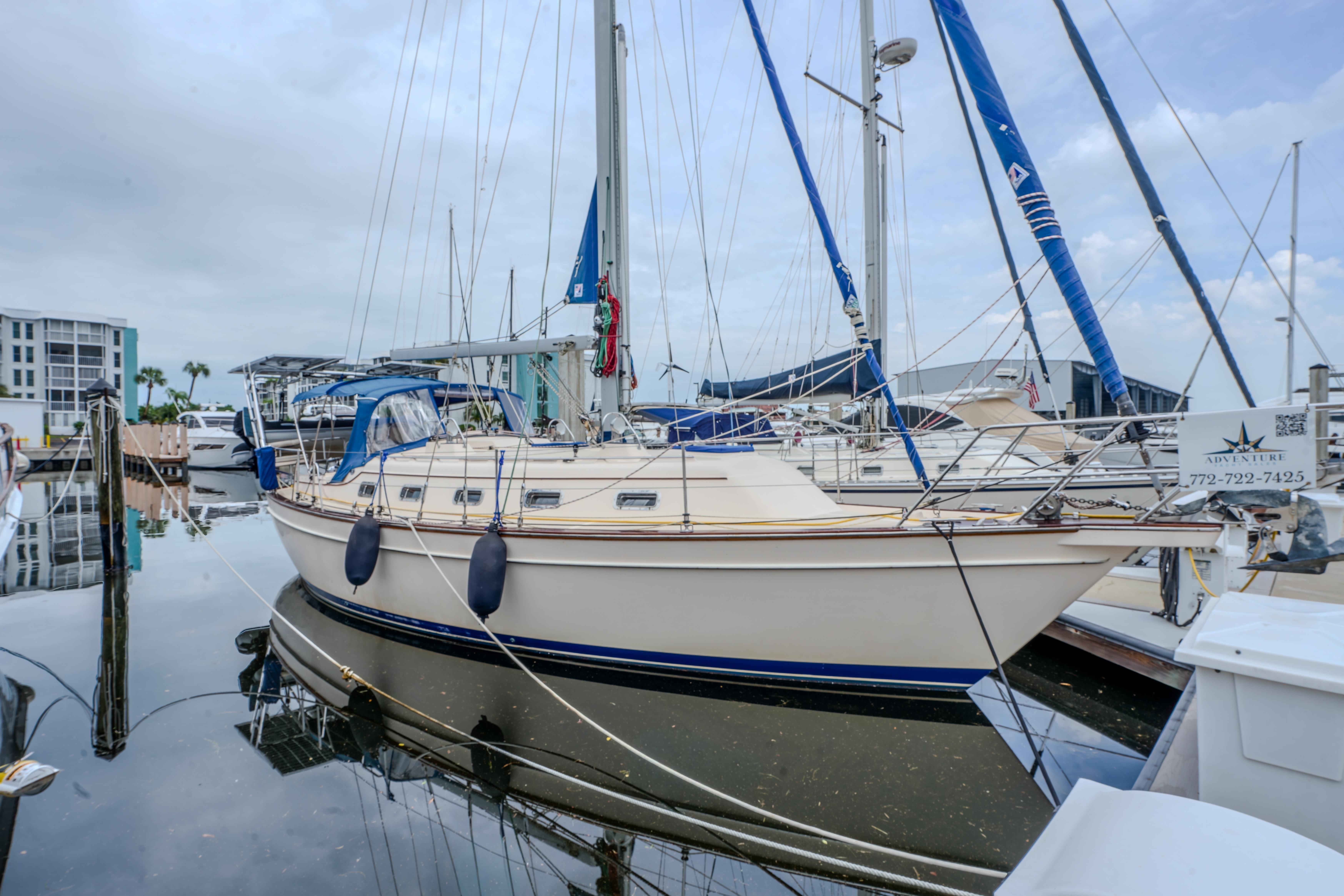 2004 Island Packet 370 for sale in St Petersburg, Florida