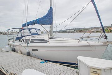 1995 Hunter 336 Boats