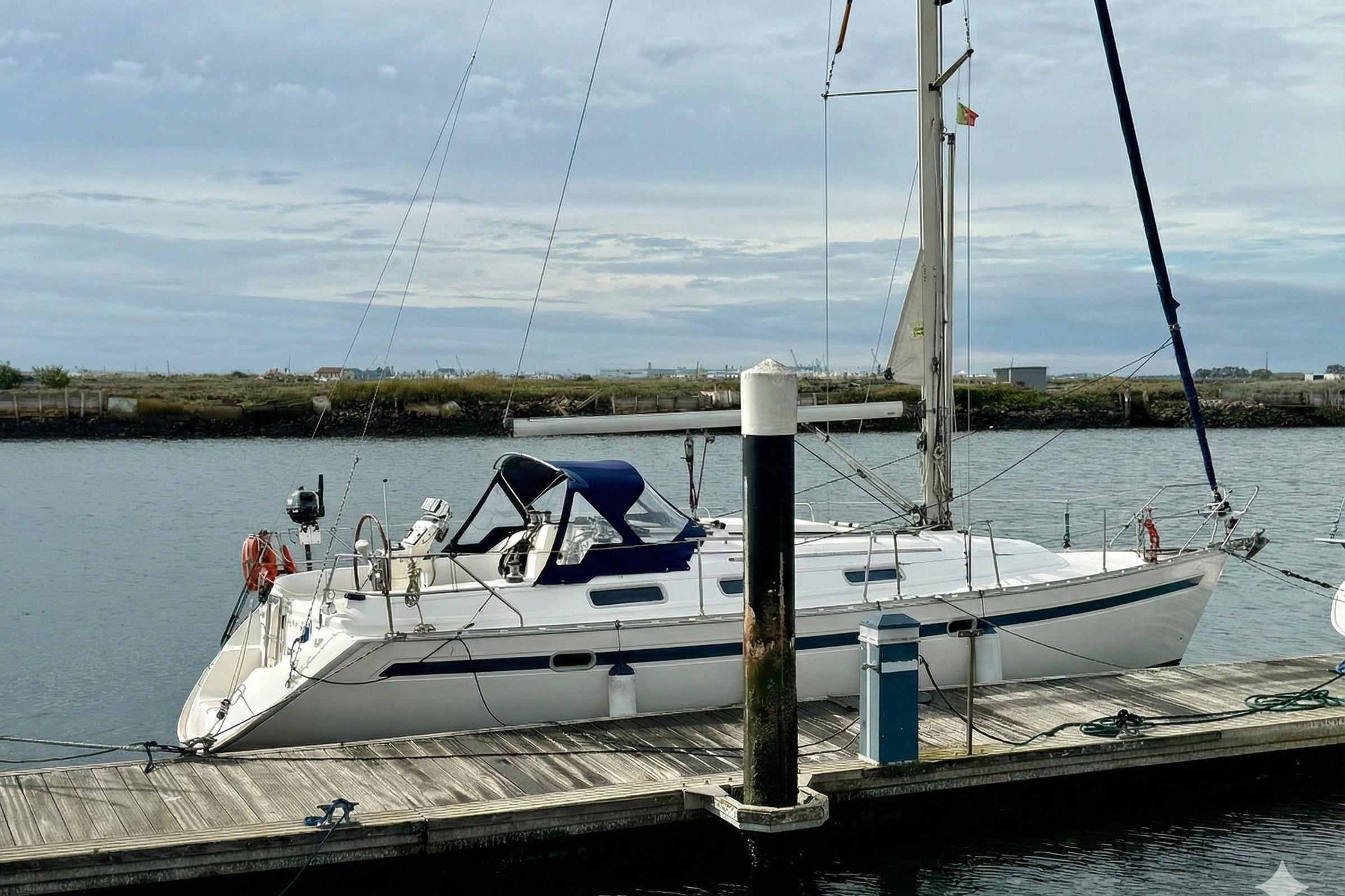1996 Bavaria 35 Holiday for sale in Lisbon, Portugal