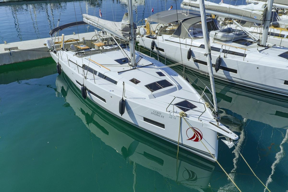 2025 Hanse 410