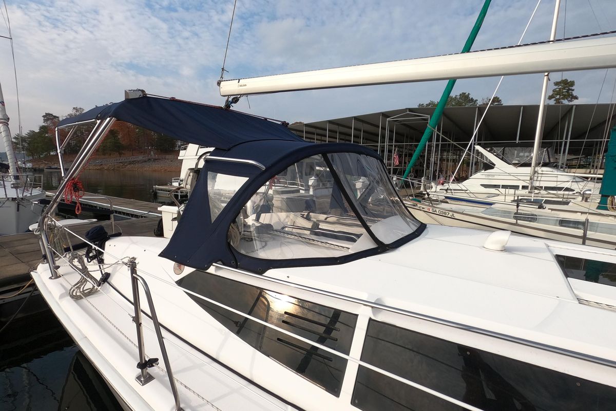 2013 Marlow-Hunter E33