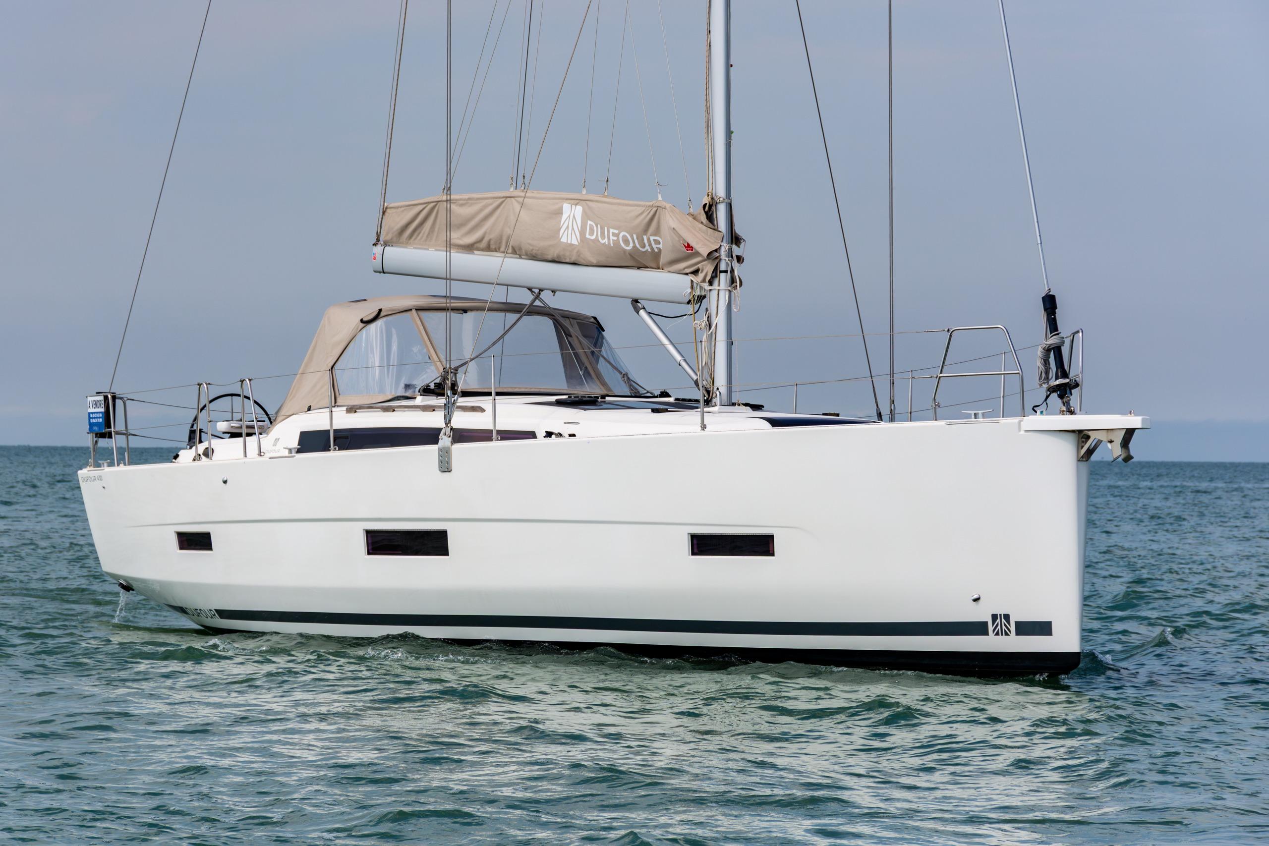 2024 Dufour 430 for sale in La Rochelle, Charente-Maritime, France