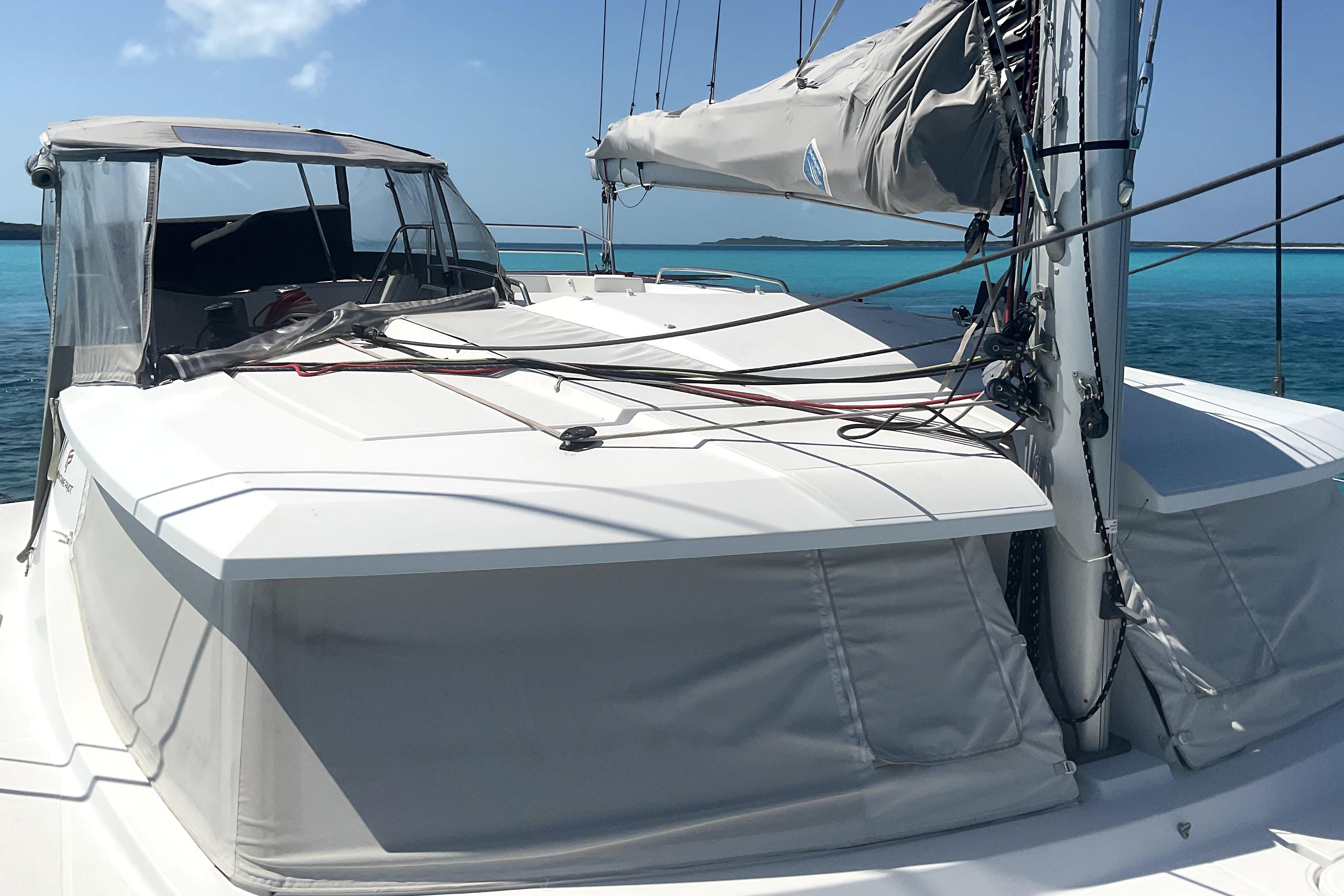 2017 Fountaine Pajot Helia 44 Evolution for sale in Port-Saint-Louis-du-Rhône, Bouches-du-Rhône, France
