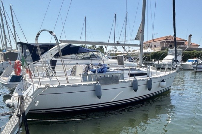 1999 Jeanneau Sun Odyssey 34.2 for sale in Rovigo, Italy