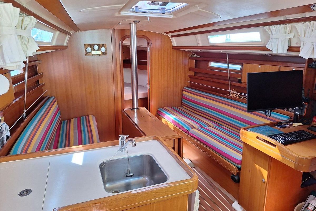 2006 Dufour 325 Grand Large