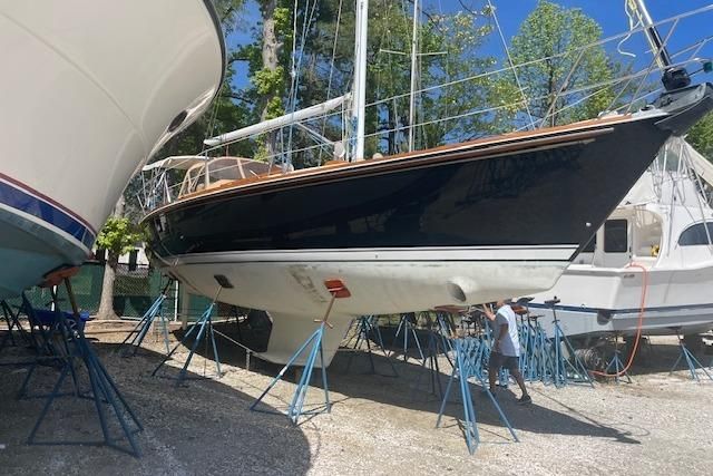 1993 Sabre 38