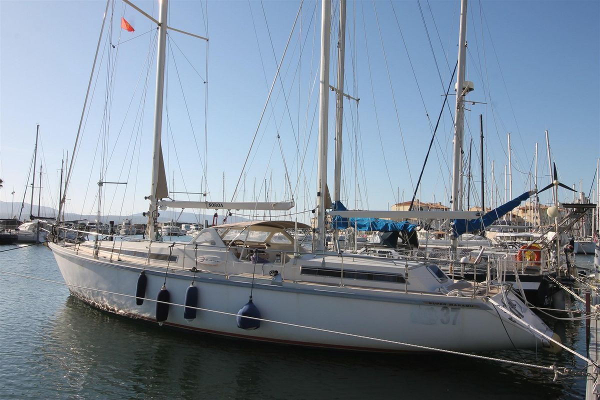1990 Amel Super Maramu