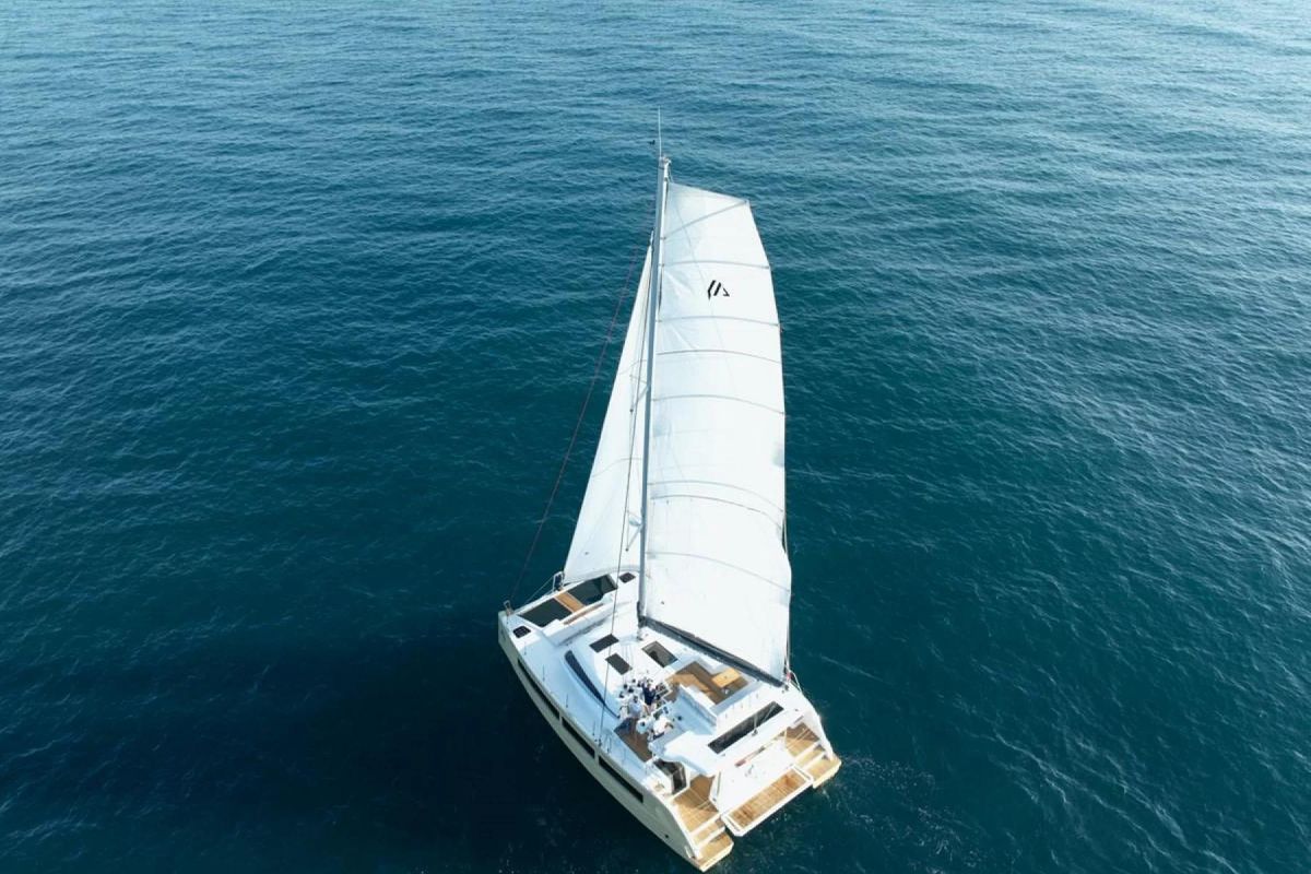 2024 Aventura 45