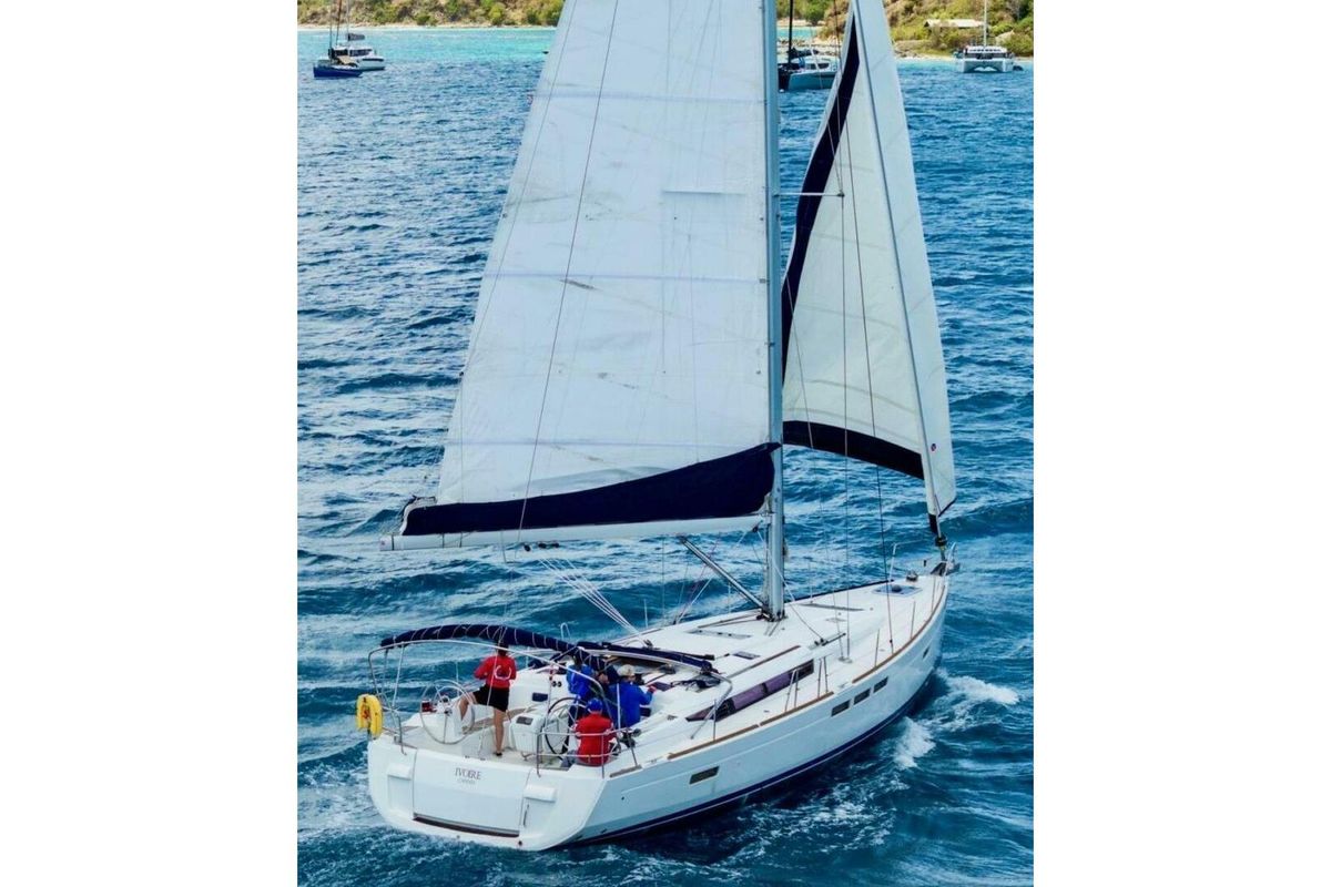 2016 Jeanneau Sun Odyssey 519