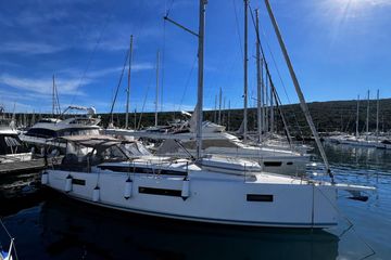 2020 Jeanneau Sun Odyssey 410 Boats