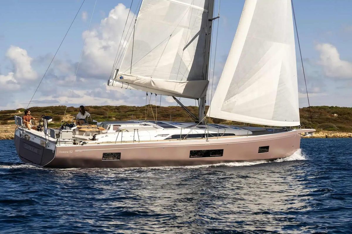 2026 Beneteau Oceanis 52