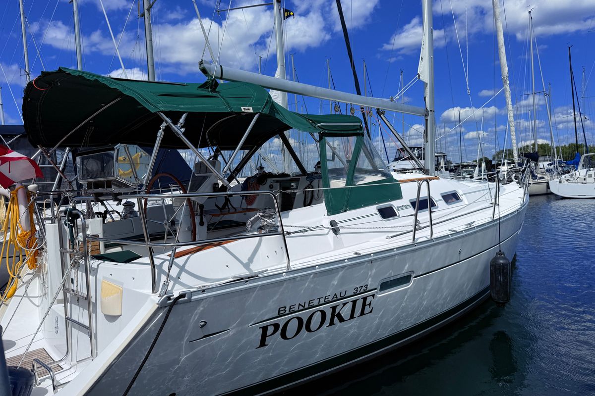 2007 Beneteau Oceanis Clipper 373