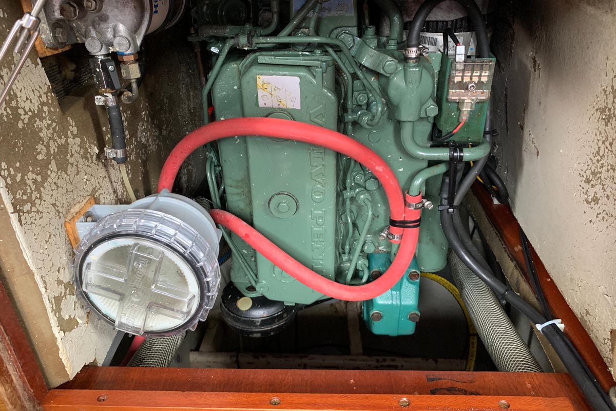 1988 Hallberg-Rassy 312 for sale in Heiligenhafen, Schleswig-Holstein, Germany 31 ft