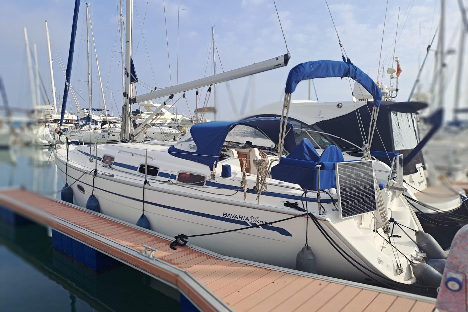 2007 Bavaria Cruiser 37 Boats