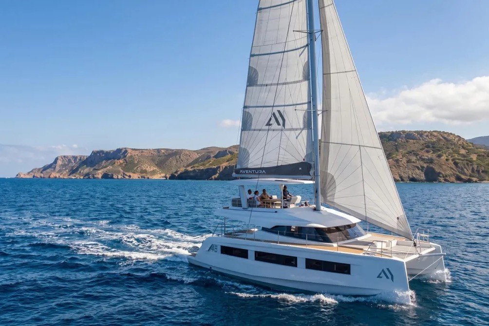 2027 Aventura 48 for sale in La Rochelle, Charente-Maritime, France