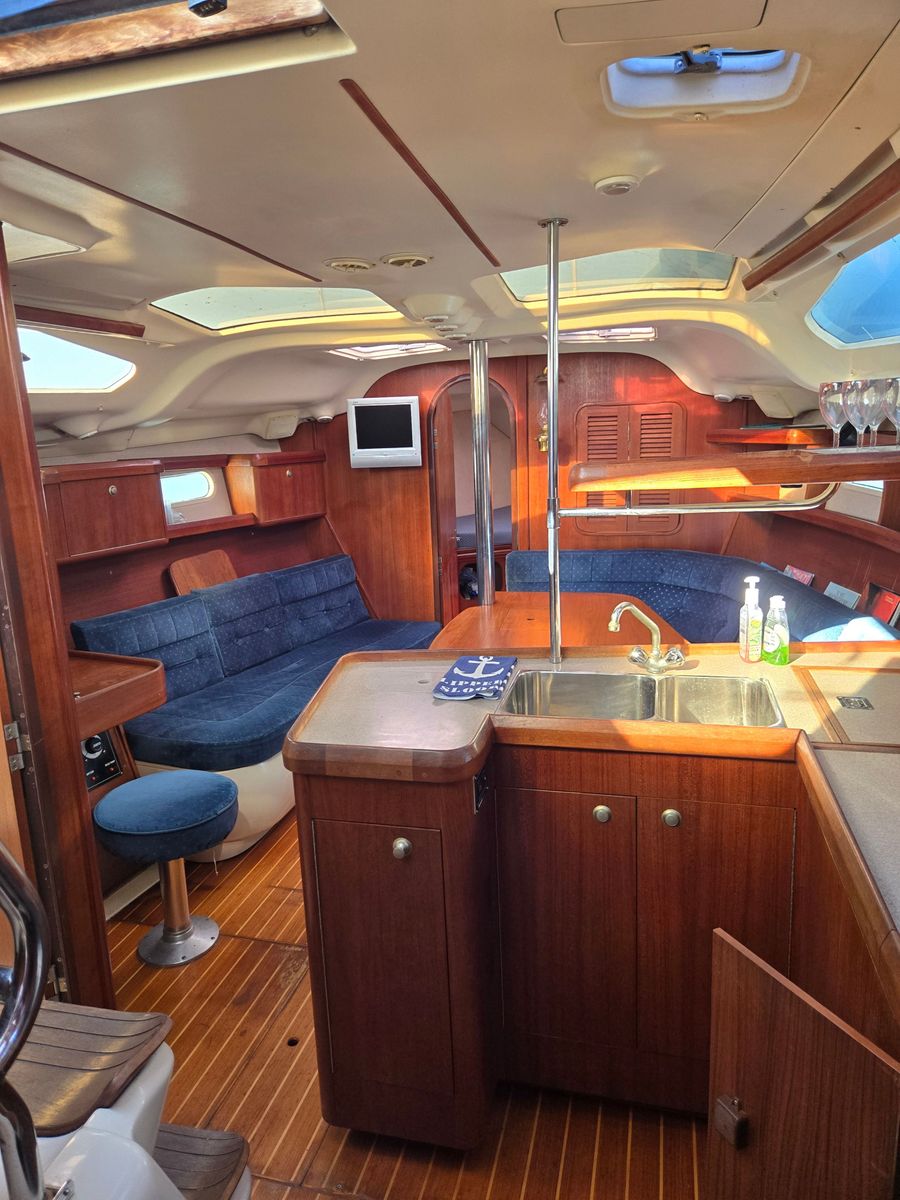 1996 Hunter 376