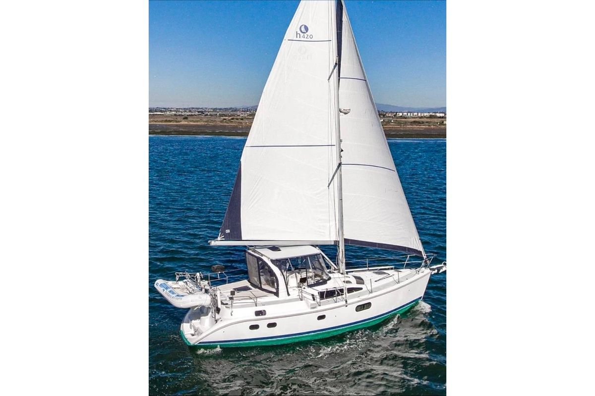 1999 Hunter Passage 420