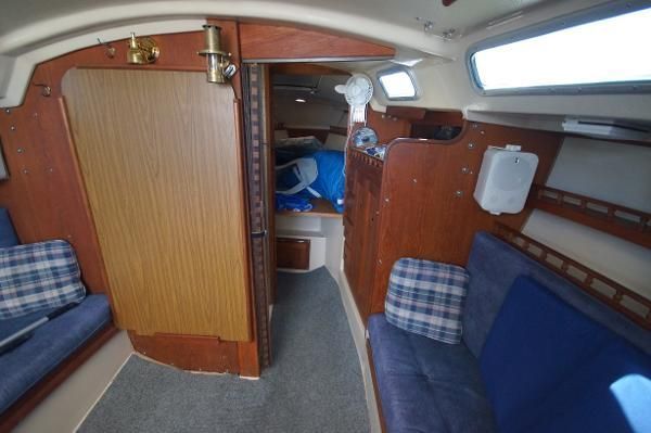 1983 Catalina 30