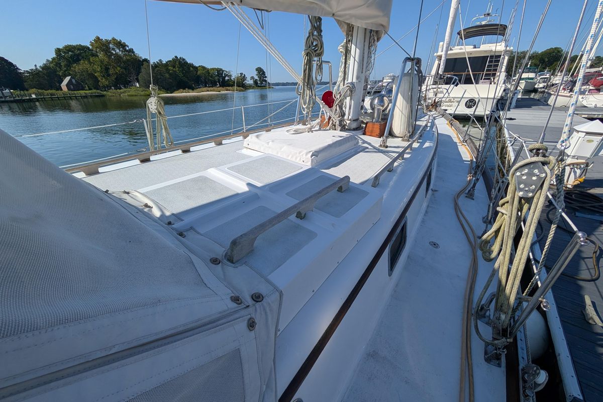 1981 Mason 43