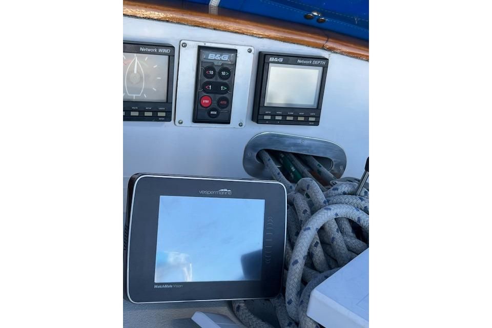 1987 Tayana Vancouver 42