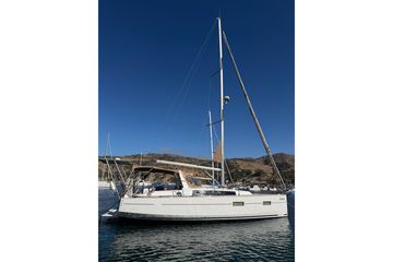 2016 Beneteau Oceanis 38 Boats