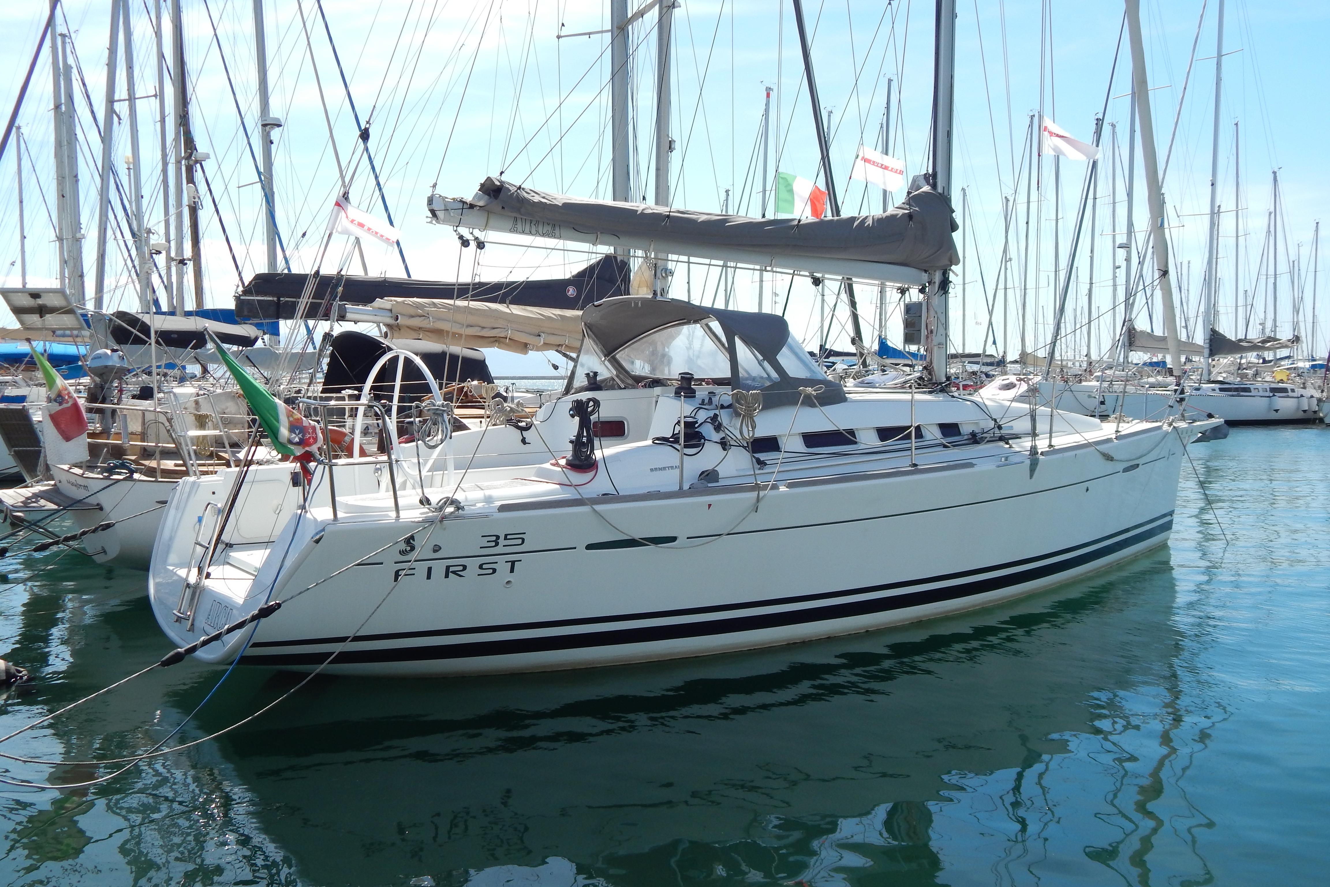 2010 Beneteau First 35 for sale in Cagliari, Italy